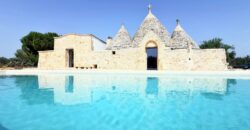 Trulli con piscina in vendita nella Valle d’Itria – Ceglie Messapica