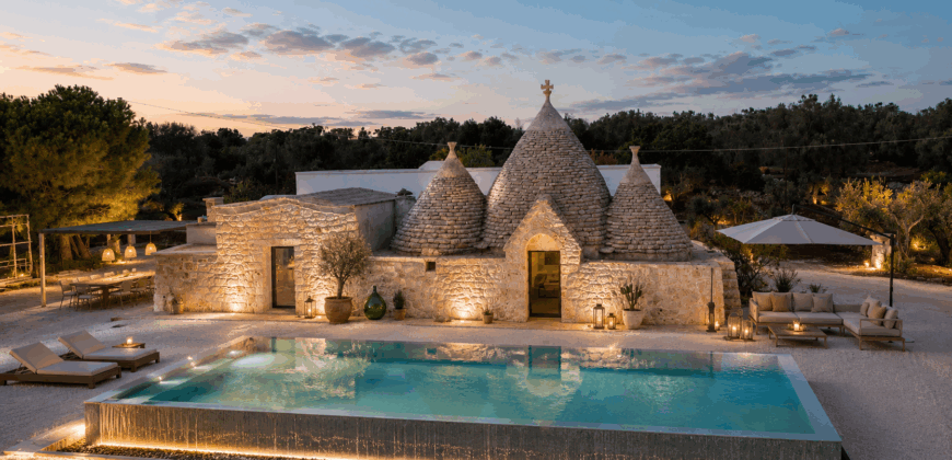 Trulli con piscina in vendita nella Valle d’Itria – Ceglie Messapica