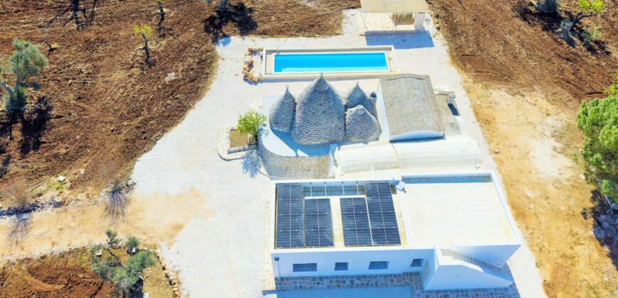 Trulli con piscina in vendita nella Valle d’Itria – Ceglie Messapica
