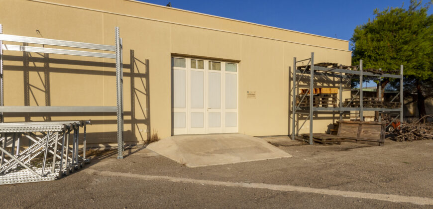 Storica Cantina Vinicola a Guagnano – Opportunità Wine Resort o Sviluppo Immobiliare